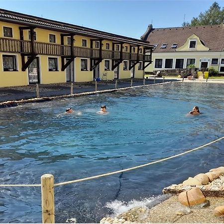Aparthotel Blatský dvůr Veselí nad Lužnicí Exteriér fotografie